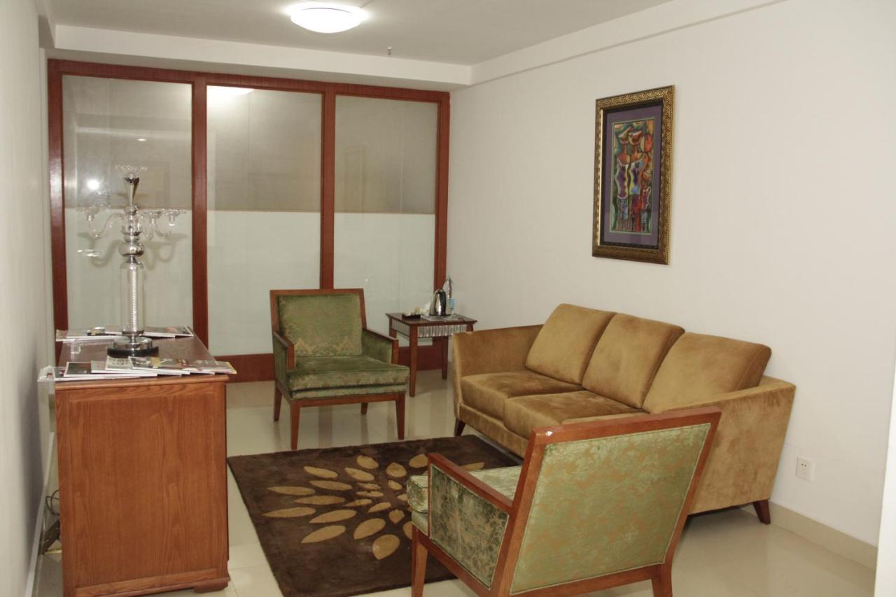 Hotel Victoria Garden Camama Δωμάτιο φωτογραφία