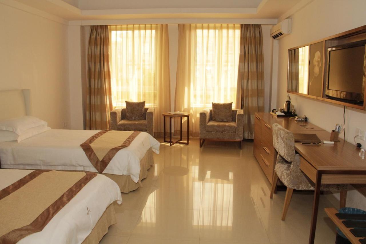 Hotel Victoria Garden Camama Δωμάτιο φωτογραφία