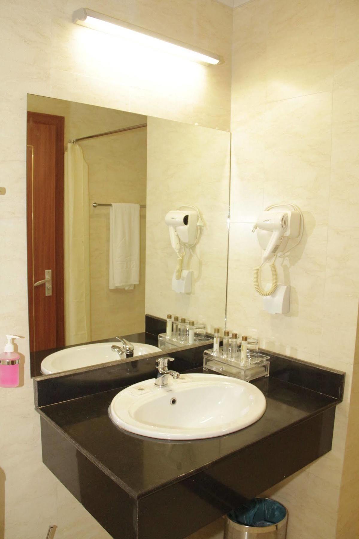 Hotel Victoria Garden Camama Εξωτερικό φωτογραφία